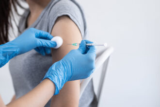 ministerul sanatatii da asigurari ca nu exista probleme cu vaccinarea copiilor stocurile sunt suficiente noi doze sosesc din iulie 6a50cc395954b