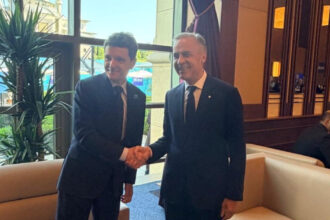 nicusor dan dupa intalnirea cu premierul mark carney l am invitat la bucuresti si am acceptat invitatia de a vizita canada 6a4e13f547e62