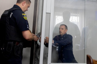 organizatorul unei expozitii militare din ucraina a fost arestat dupa ce poligonul in care se desfasura aceasta a fost atacat de rusi 6a6798283244a