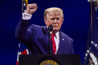 patru senatori americani au ajuns la un acord cu trump pentru extinderea sanctiunilor impotriva masinii de razboi a lui putin 6a51e1dc6fdb1