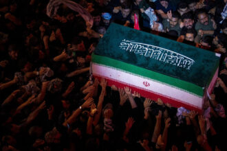 presa iraniana afirma ca 43 de milioane de persoane au participat la ceremoniile funerare ale lui khamenei 6a50b01687ae2