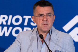 reactia lui dan dungaciu dupa ce un fost ministru din r moldova a spus ca maia sandu ar trebui sa i retraga cetatenia 6a67a61722040