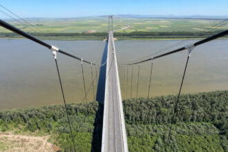 restrictii de circulatie pe podul suspendat peste dunare cat vor dura lucrarile 6a5e0a9114db0