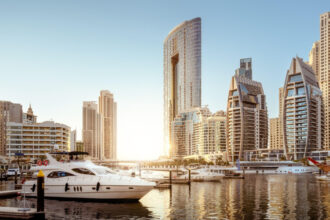 rezidentii din dubai vor primi reduceri si recompense daca isi invita prietenii si familia sa viziteze emiratul 6a64380a7f7b3