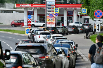 rusii se inghesuie sa si monteze instalatii gpl pe masini din cauza crizei de combustibil am primit 276 de apeluri intr o singura zi 6a4ea09fa1246