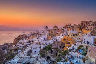 scadere semnificativa a numarului de turisti straini care viziteaza santorini 6a4f73a4c7257