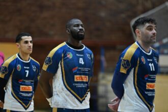 schimbare csm constanta debuteaza tot cu dinamo bucuresti dar pe teren propriu 6a5c7dd161e36