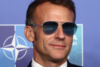 umbra lui marine le pen la summitul nato sansele ca mostenirea lui macron sa supravietuiasca urmatorului presedinte francez 6a5089413bb58