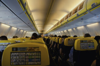 un obiect strain suspectat in cazul pasagerului aproape aspirat de la bordul ryanair 6a5e28b6e75d2
