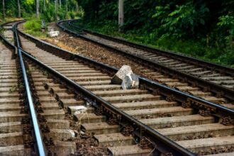 un obstacol a fost identificat in gabaritul caii ferate intre constanta grupa tehnica si statia cf constanta 6a56488fb91ed