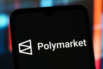 un utilizator misterios al polymarket a pariat aproximativ 400 000 de dolari pe demiterea lui putin inainte de sfarsitul anului 6a47d46c3d60b