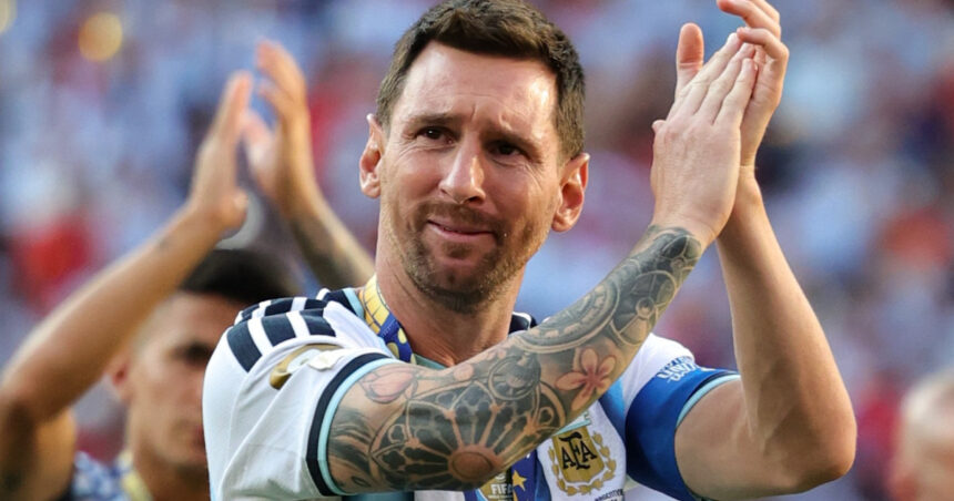 video ce cadouri personalizate a oferit lionel messi tuturor coechipierilor sai dupa cupa mondiala 6a6773ad5536c