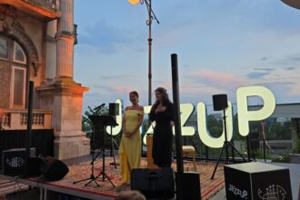 video foto concert memorabil la casa cu lei din zona peninsulara jazzup a adus duo velvet in fata publicului in aer liber 6a46dfcd3dede
