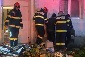 video incendiu la un bloc din municipiul constanta zece persoane s au autoevacuat 6a50d13247fb2