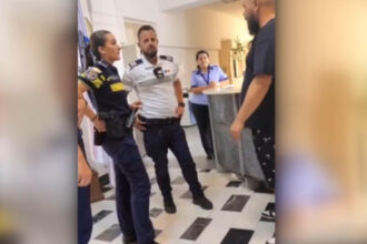video scandal la primaria timisoara zeci de angajati au incercat sa intre in sediu dupa ce au obtinut suspendarea deciziilor de concediere 6a46044d67ce3