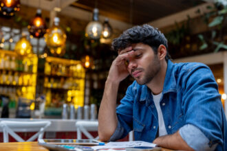 video scumpirile taie pofta de iesit in oras vanzarile in restaurante au scazut chiar si cu 50 clientii impart o portie la doua farfurii 6a62ecb6712f4