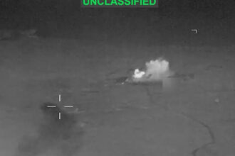 video sua au bombardat 80 de tinte in iran in ciuda armistitiului teheranul a raspuns atacand baze americane din kuweit si bahrain 6a4ddf3e6003c